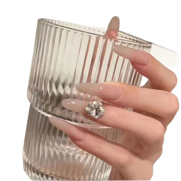 Artful nail designs with cat motif Stornfield
