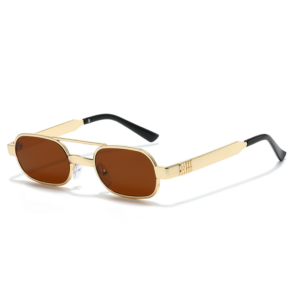 Fashion-Forward Retro Oval Frame Sunglasses Stornfield