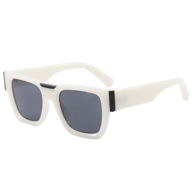 Women mirrored cat-eye sunglasses with comfortable fit Stornfield