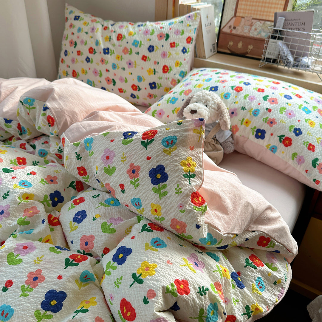 Playful Cartoon Dog Themed Bedding Set