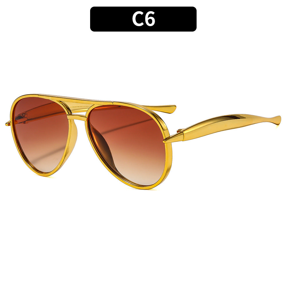 Elegant Aviator Sunglasses