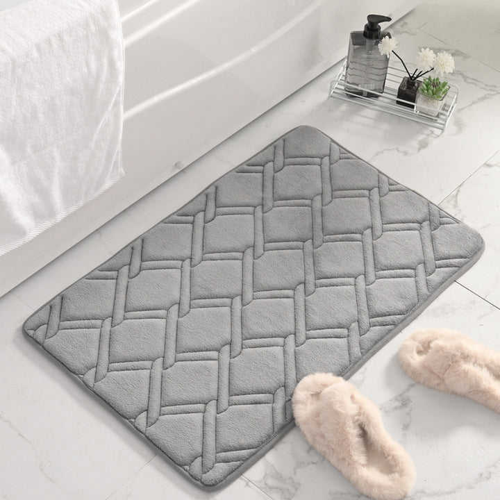 Soft Plush Woven Bath Mat