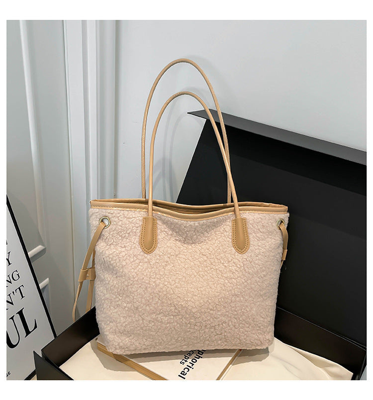 Oversized Faux Fur Tote Bag Stornfield