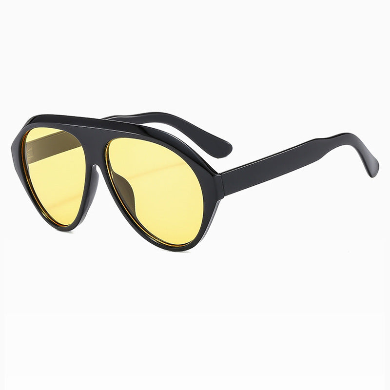 Women's Sporty Sunglasses with Sleek Design and Polarized Lenses Stornfield
