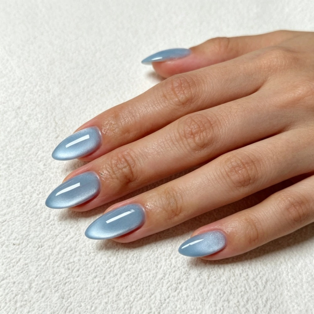 Trendy art nails with elegant gradient and high gloss finish Stornfield