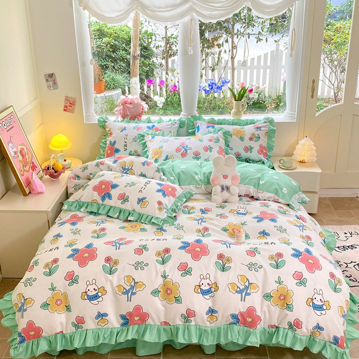 Children's Playful Strawberry Print Bedding Set