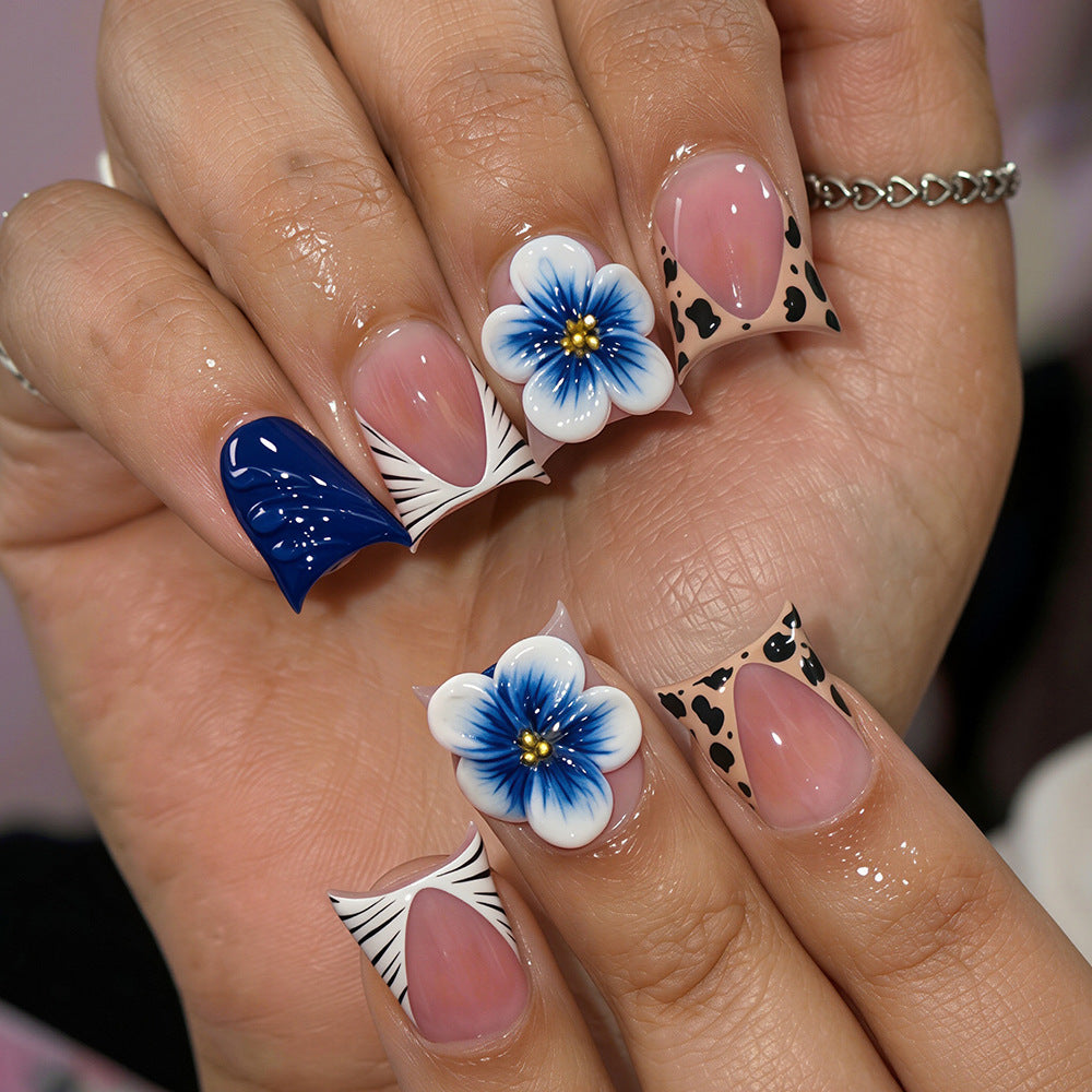 Floral Accented Nail Art Set Stornfield