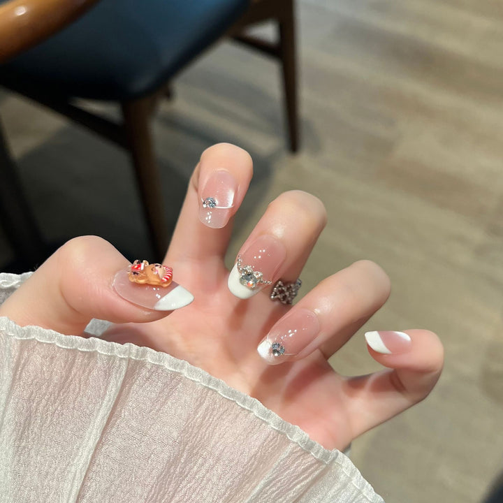 Elegant Decorative Press-On Nail Extensions with Pearls Stornfield