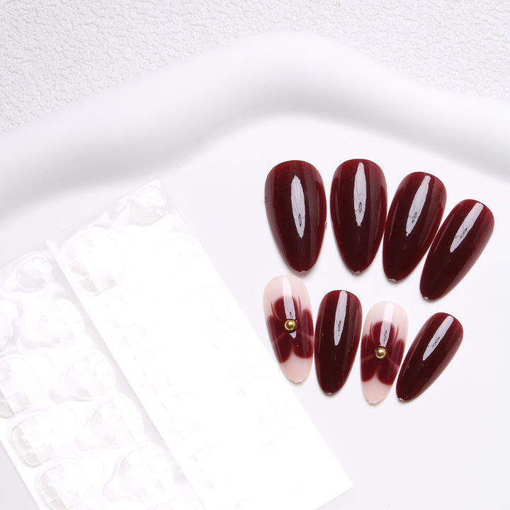 Glamorous Floral Accent Press-On Nails Stornfield