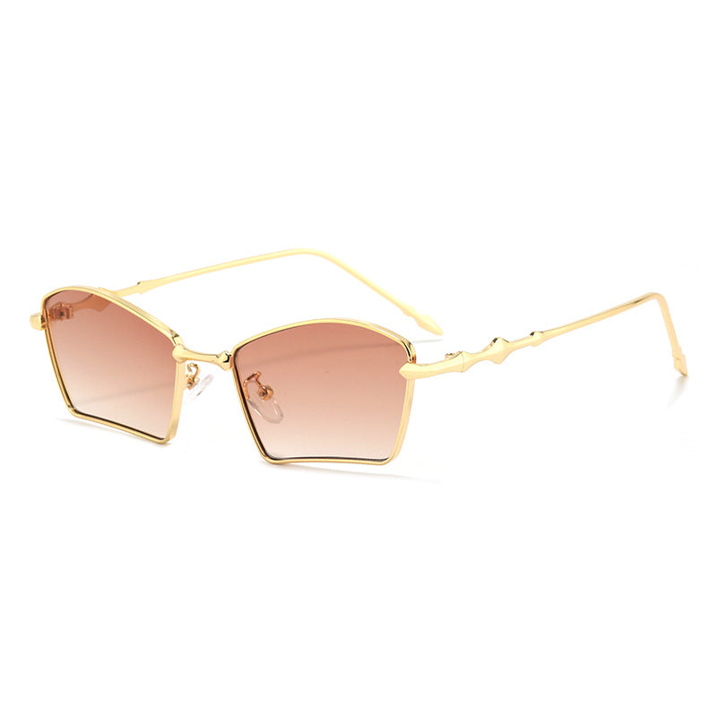 Ladies trendy sunglasses with geometric frame and gradient lenses Stornfield
