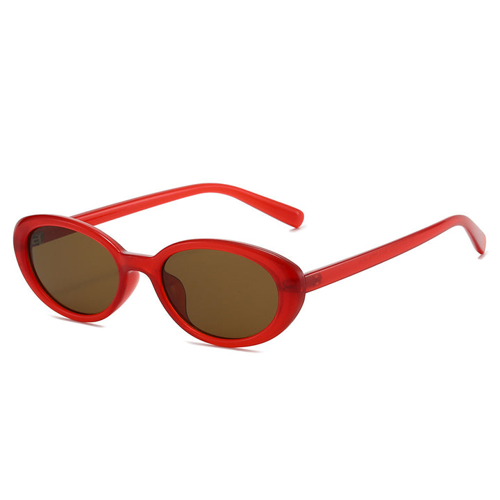 Retro-Inspired Cat-Eye Sunglasses with Transparent Frames Stornfield