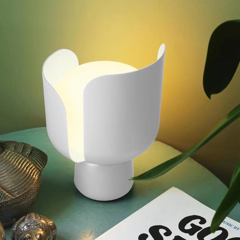 Artistic Table Lamp  1790878780
