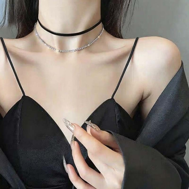 Adjustable Leather Choker Necklace Stornfield