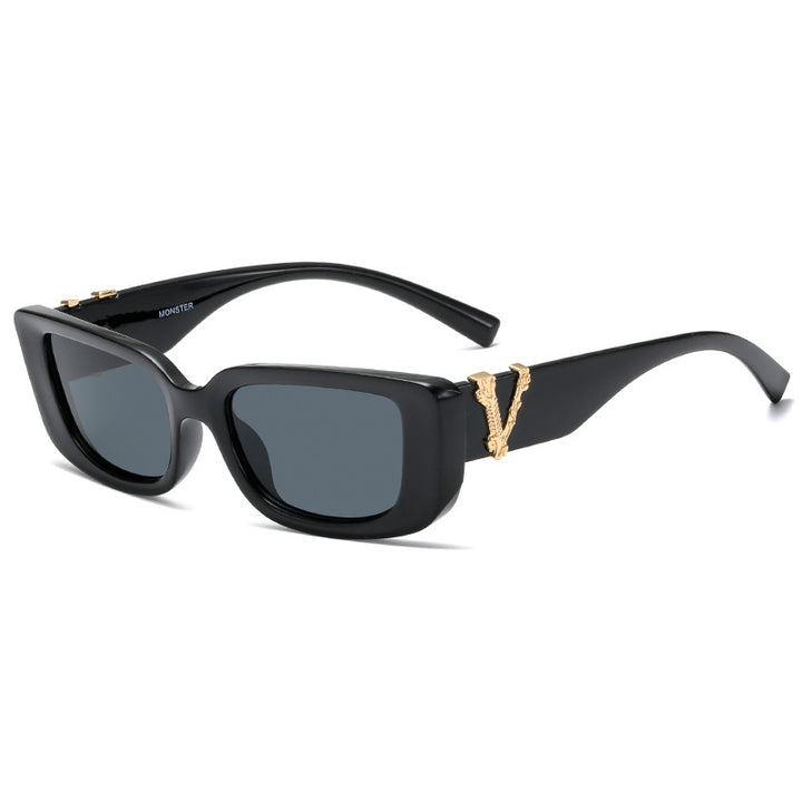Women's fashionable sunglasses with luxurious tortoise design and gold accents Stornfield