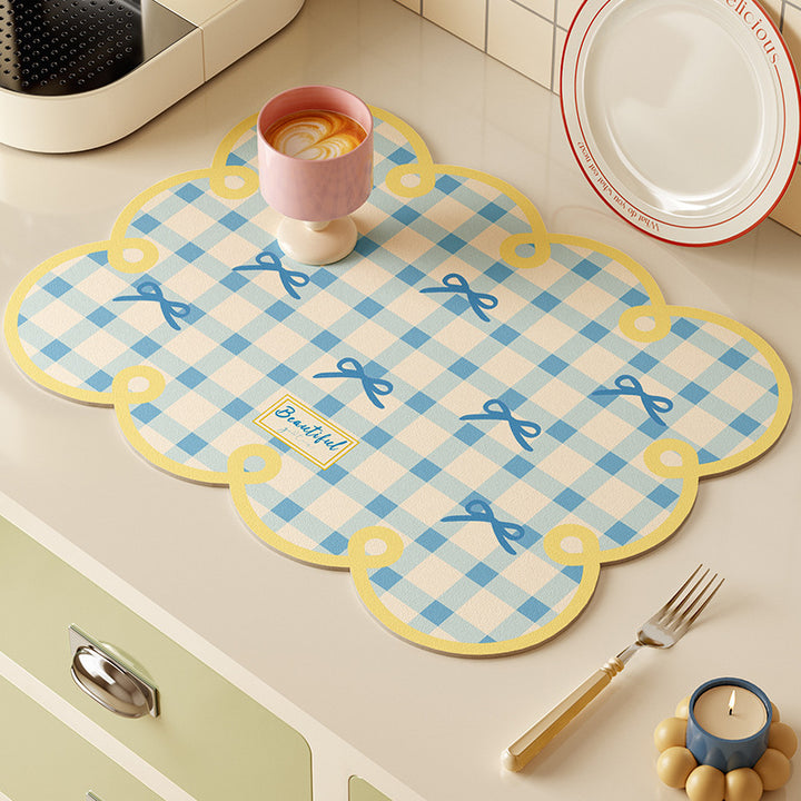Stylish Scalloped Kitchen Mat