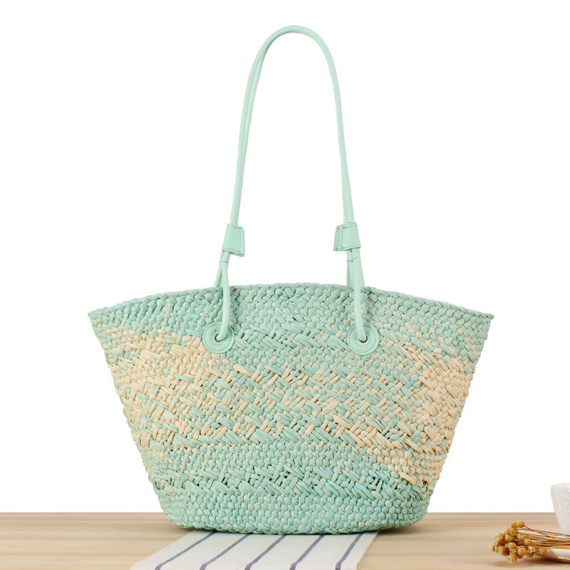 Braided beach bag with elegant gradient Stornfield