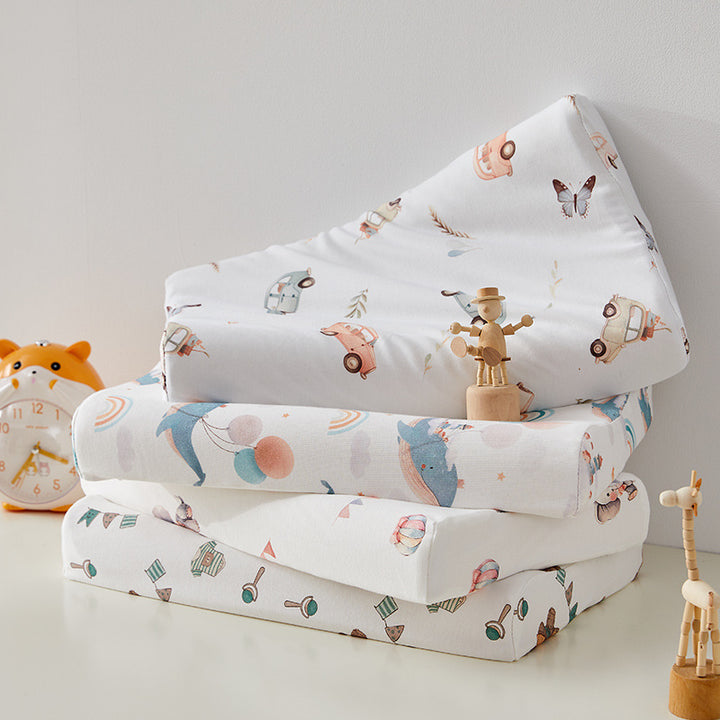 Children's sleeping pillow with hypoallergenic cover and cute vehicle motif Stornfield