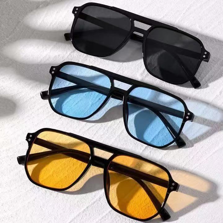 Stylish Square Frame Sunglasses Stornfield