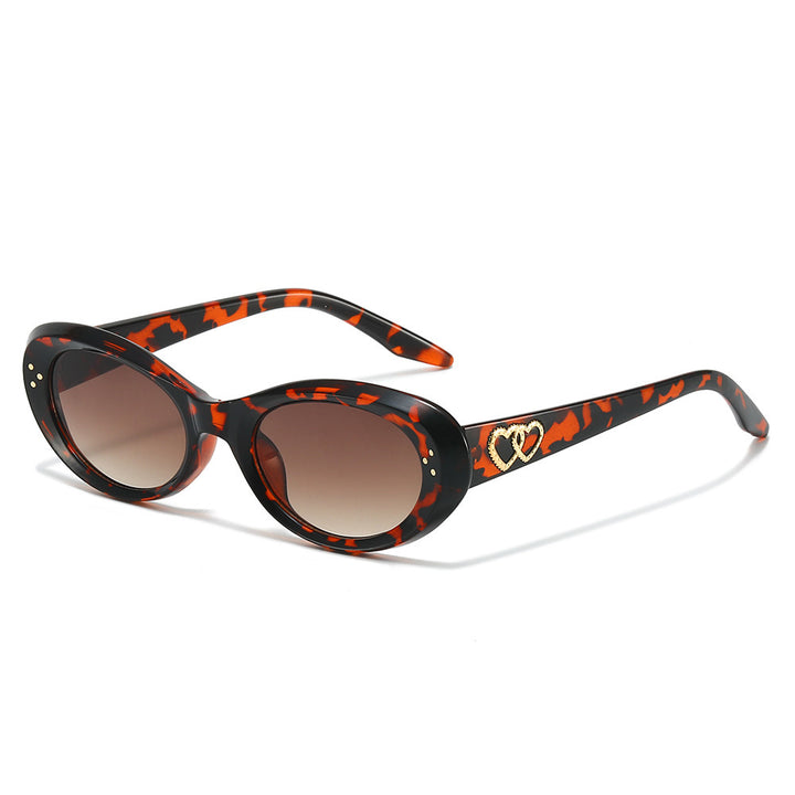 Fashionable Retro-Inspired Oval Sunglasses Stornfield