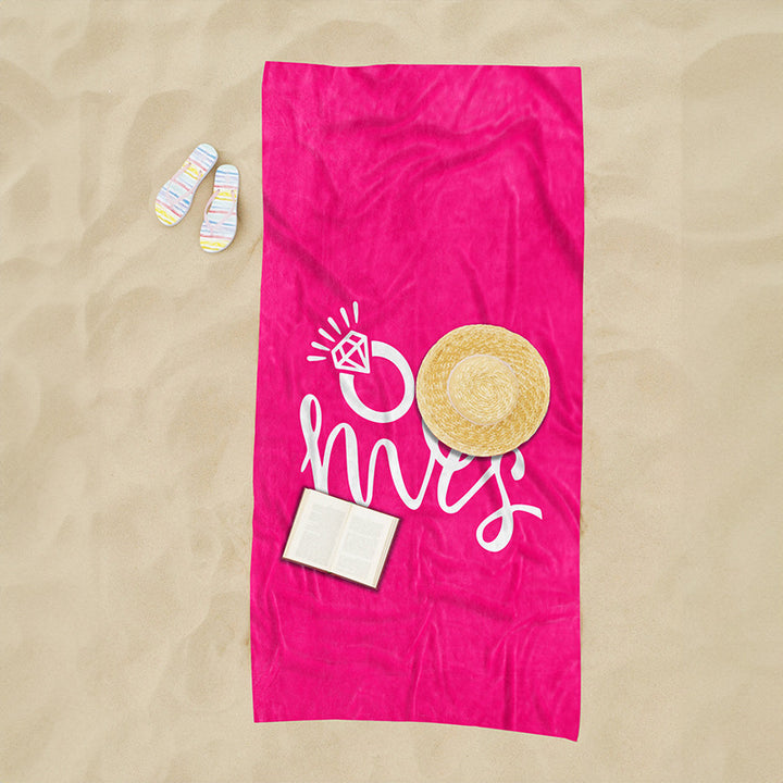 Beach towel with creative heart design Stornfield