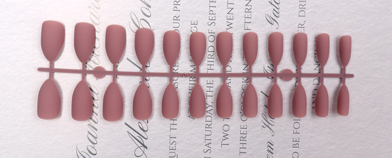 Stiletto Press-On Nail Set Stornfield