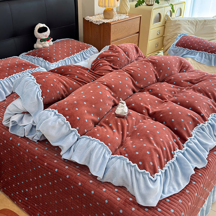 Luxurious Velvet Ruffled Bedding Set