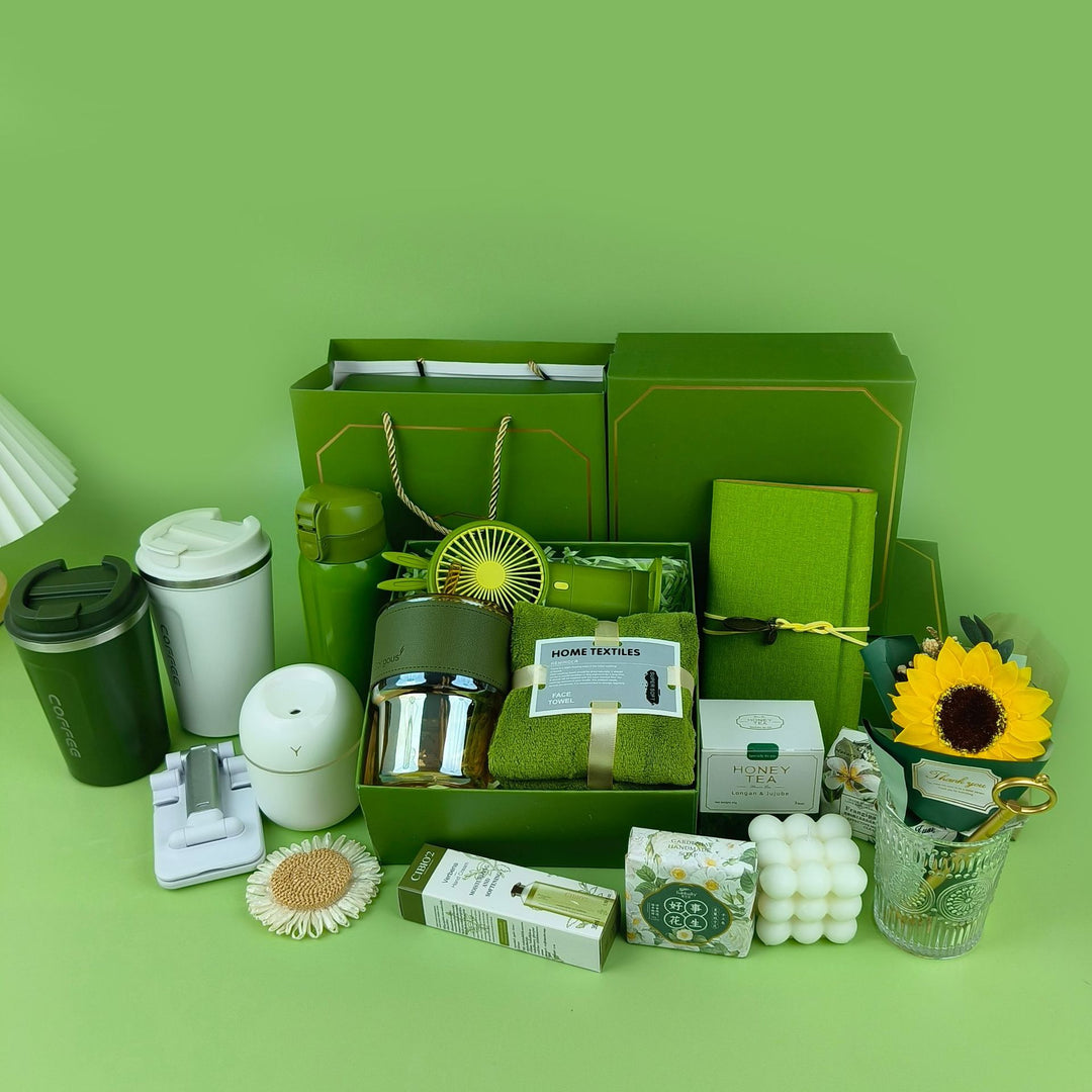 Women's set with coffee mug and portable fan Stornfield