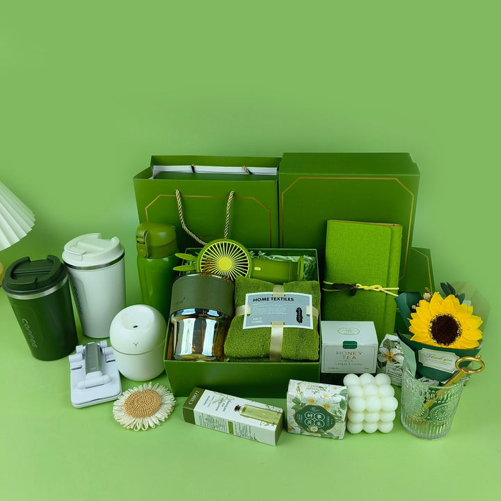 Women's set with coffee mug and portable fan Stornfield