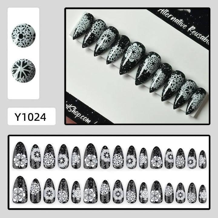 Artificial Nails in Modern Tribal Design Stornfield