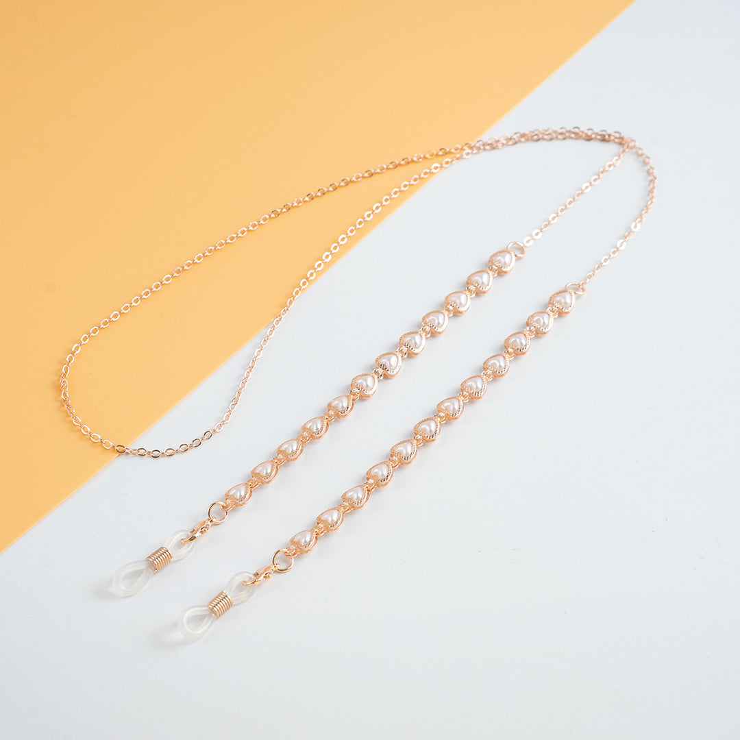 Elegant Pearl-Linked Eyewear Chain Stornfield