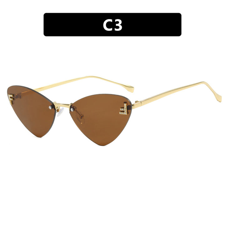 Women's extravagant Cat-Eye sunglasses with sparkling details Stornfield