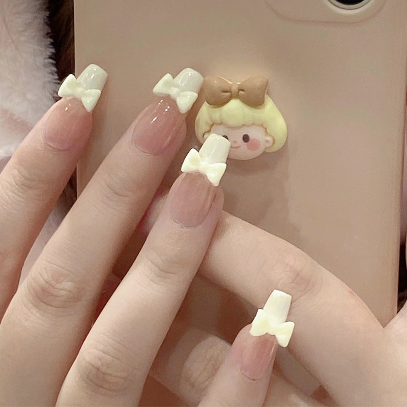 Stylish heart and ombre design artificial nails Stornfield
