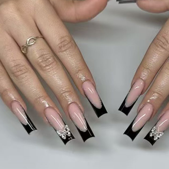 Elegantly Designed Stiletto Press-On Nails Stornfield