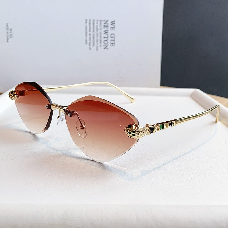 Women's Cat-Eye Sunglasses with Luxurious Jewelry Frame Stornfield