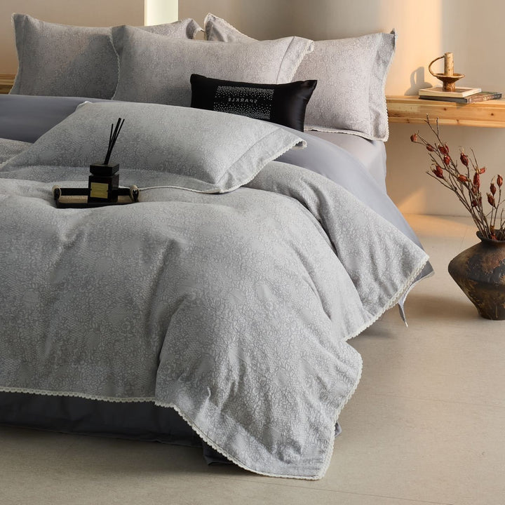 Printed Duvet Cover Set with Scalloped Edge and Botanical Toile Design