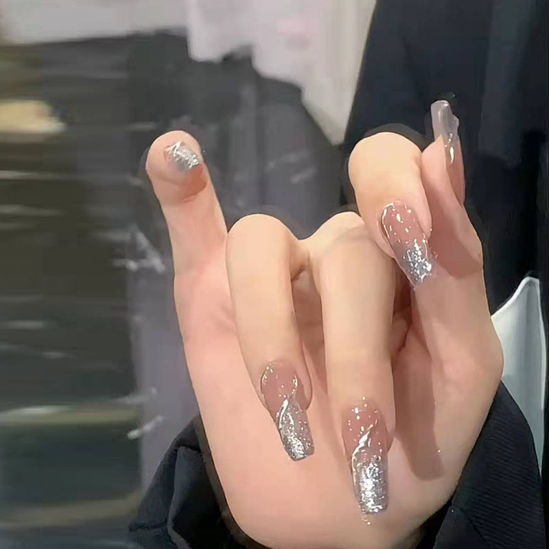 Stylish heart and ombre design artificial nails Stornfield