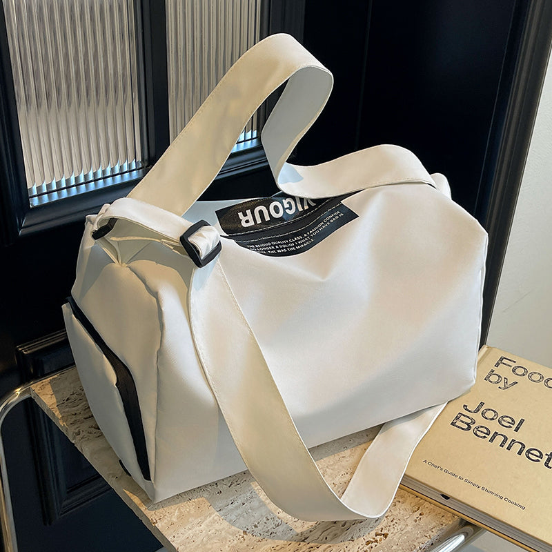 Stylish travel bag with versatile carrying options Stornfield