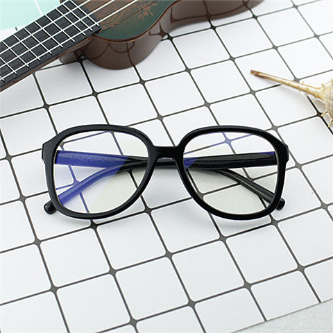 Women's Fashionable XXL Sunglasses with Sturdy Frame Stornfield