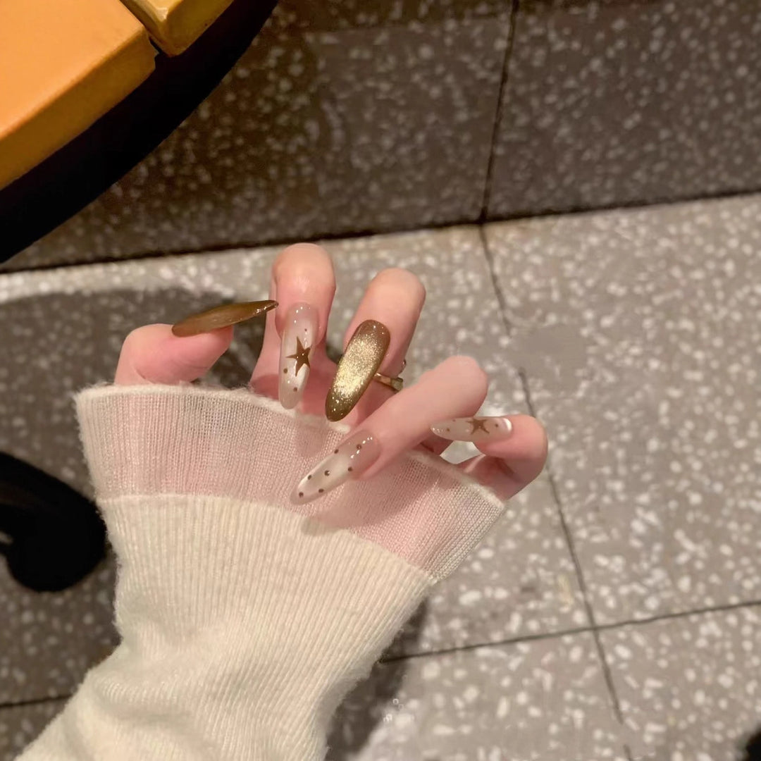 Glamorous Nail Design Set Stornfield