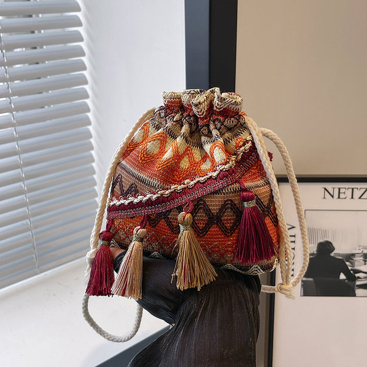 WoBohemian Embroidered Bucket Bag Stornfield