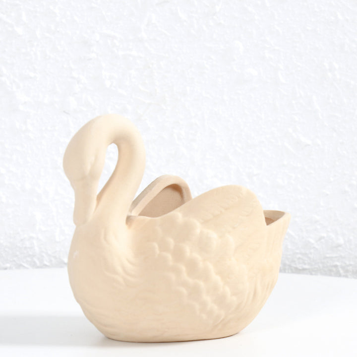Decorative Ceramic Swan Planter Stornfeild