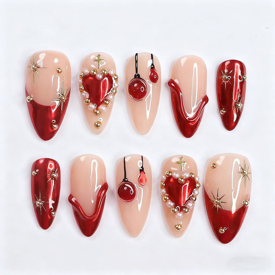 Elegant artificial nails with romantic gold and pearl embellishments Stornfield