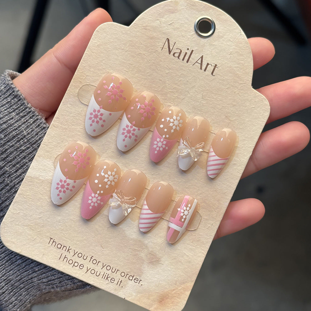 Elegant Press-On Nail Art Kit Stornfield