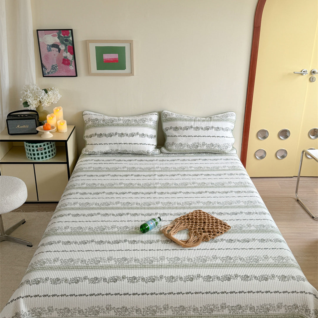 Lightweight Cotton Kantha-Style Reversible Coverlet and Piped Pillow Sham Set