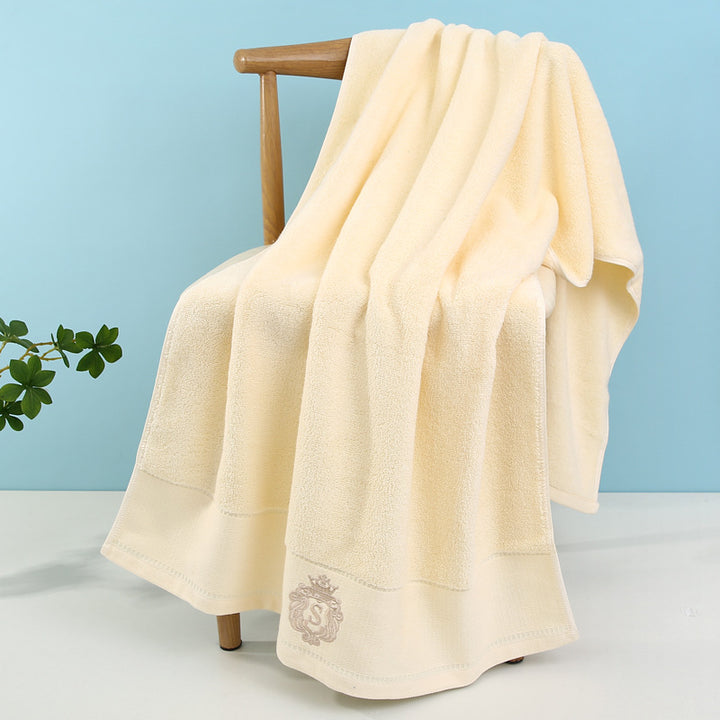 Luxurious Terry Bath Towel With Fine Border Stornfield