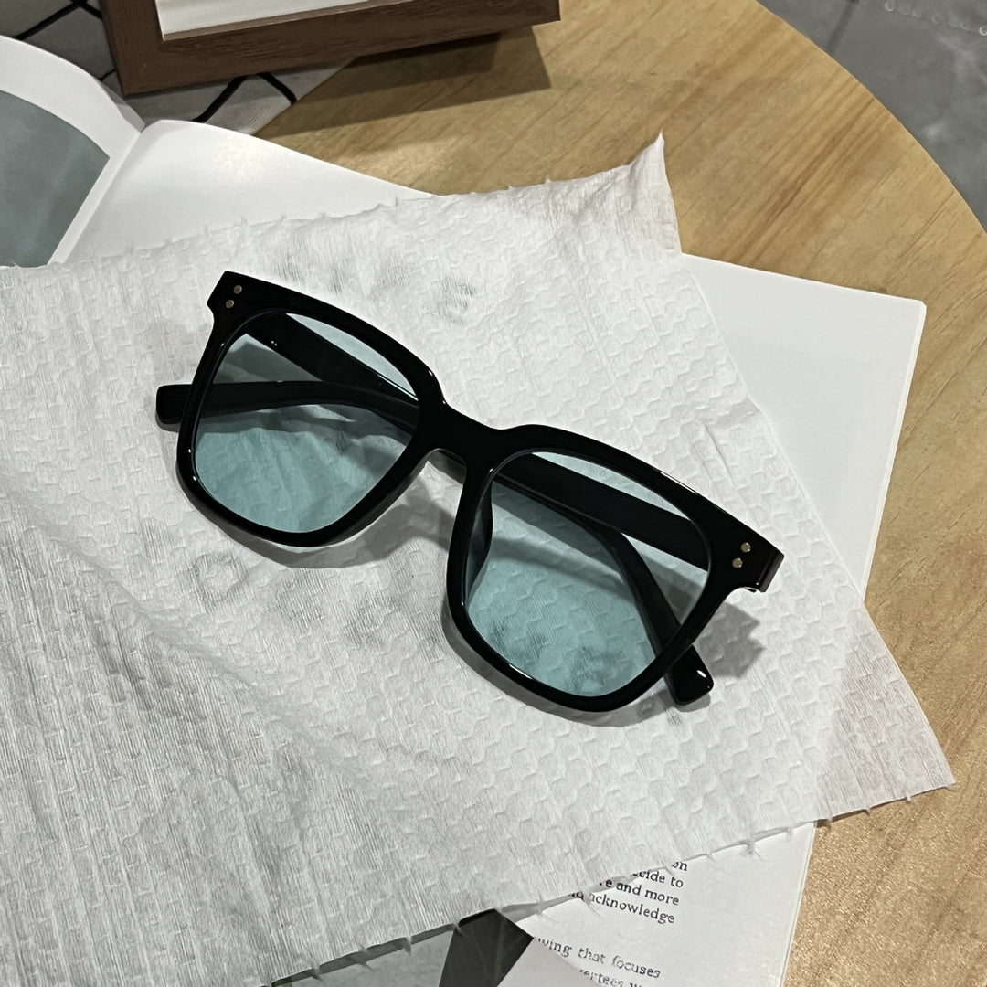 Stylish Oversized Cat-Eye Glasses Stornfield