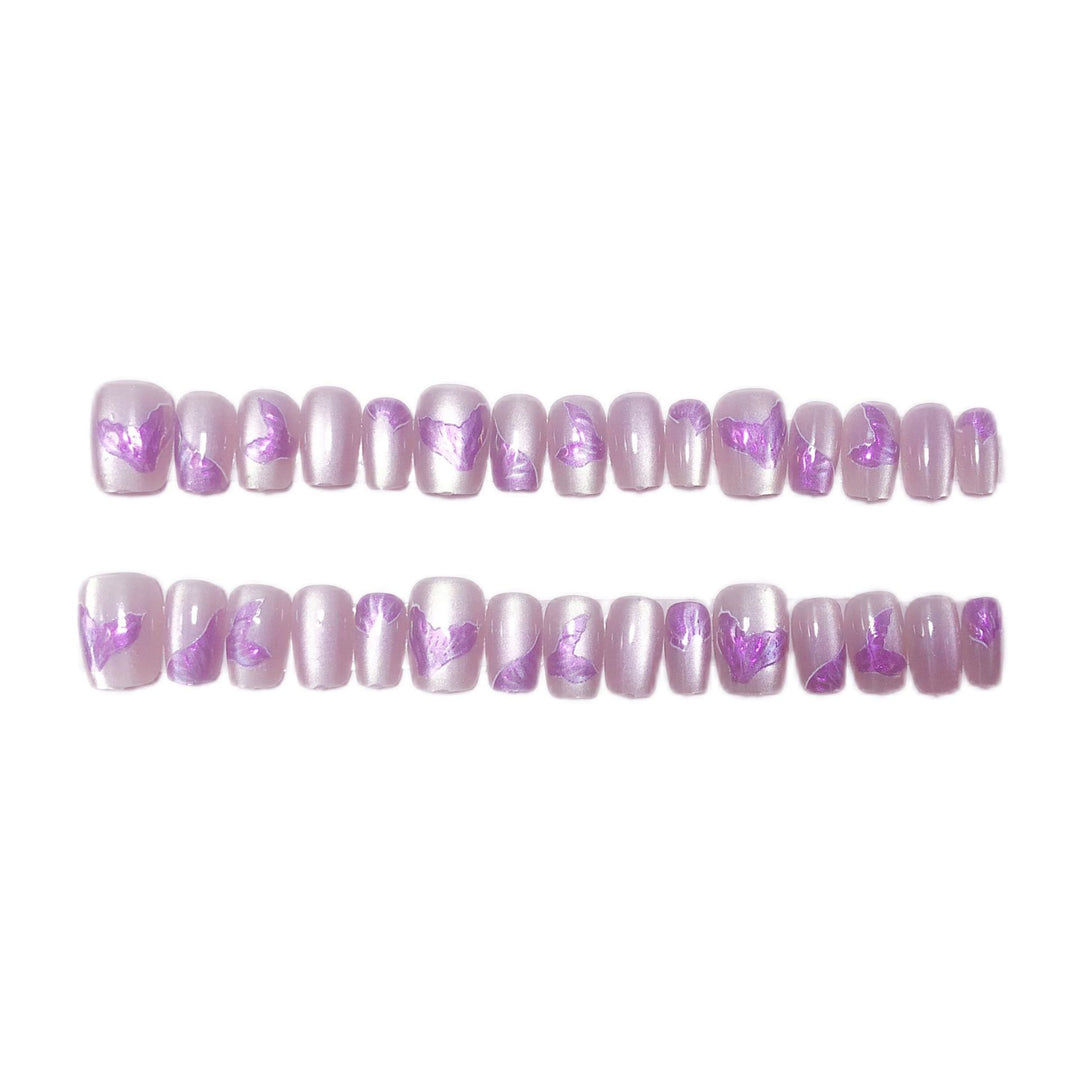 Elegant Floral-Inspired Press-On Nail Art Set