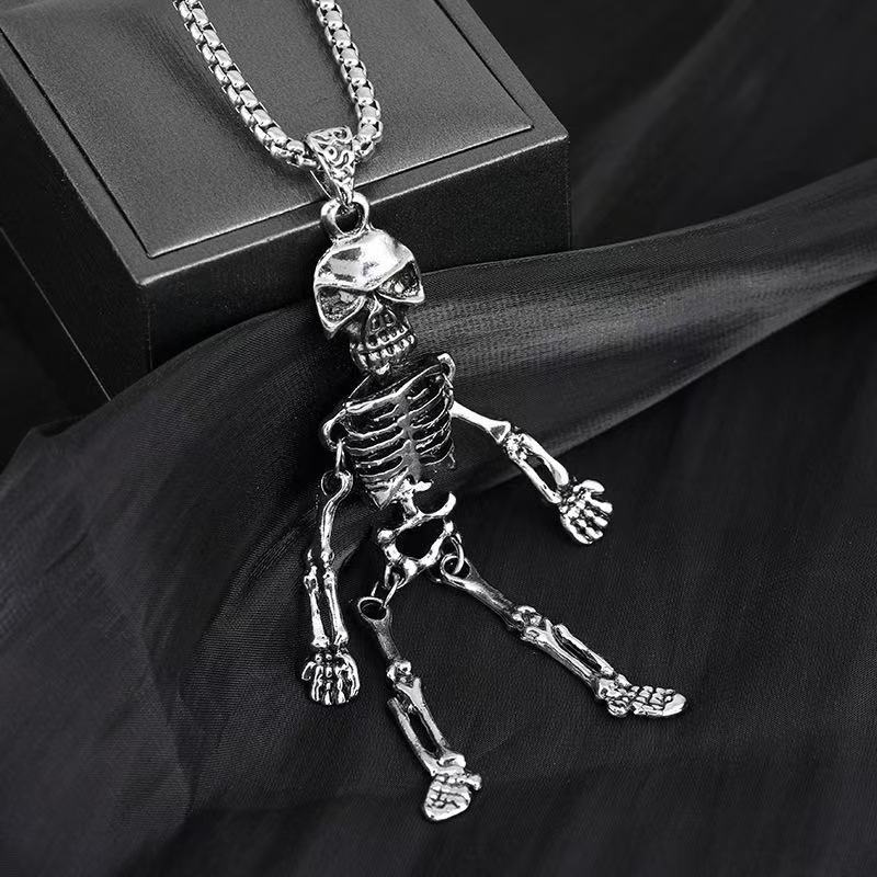 Skeleton Pendant Necklace Stornfield