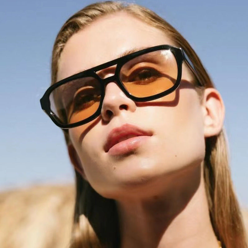 Women's fashionable square sunglasses made of transparent plastic Stornfield