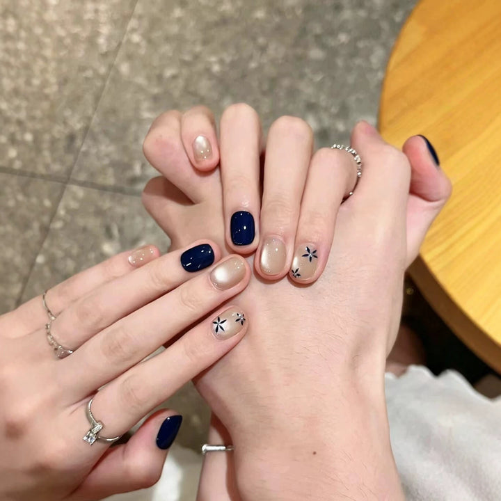 Artistic Nail Art Set